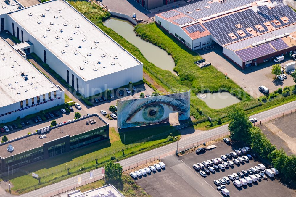 Aerial photograph Bückeburg - Building and production halls on the premises of the chemical manufacturers of Neschen Coating GmbH on street Hans-Neschen-Strasse in the district Muesingen in Bueckeburg in the state Lower Saxony, Germany