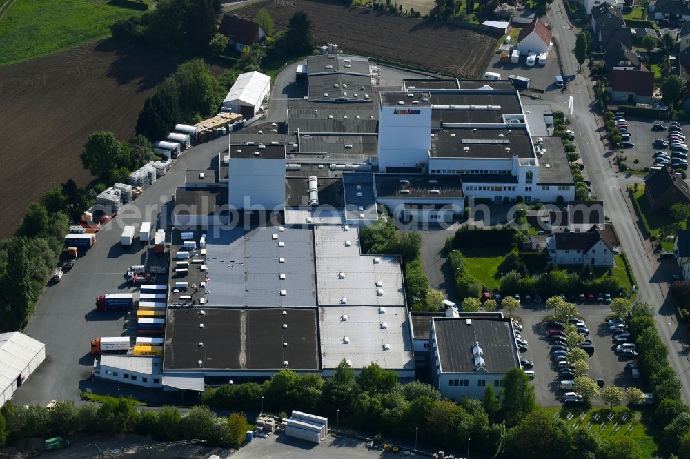 Aerial photograph Enger - Building and production halls on the premises of Alligator Farbwerke GmbH in Enger in the state North Rhine-Westphalia, Germany