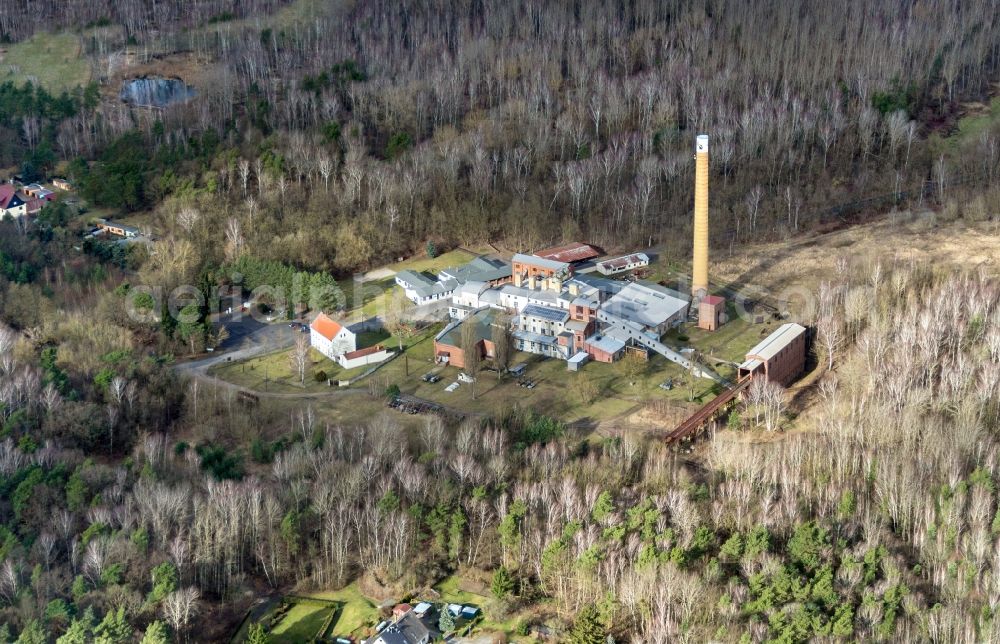 Aerial photograph Uebigau-Wahrenbrück - Plant site of the old factory Brikettfabrik Louise in Uebigau-Wahrenbrueck in the state Brandenburg, Germany