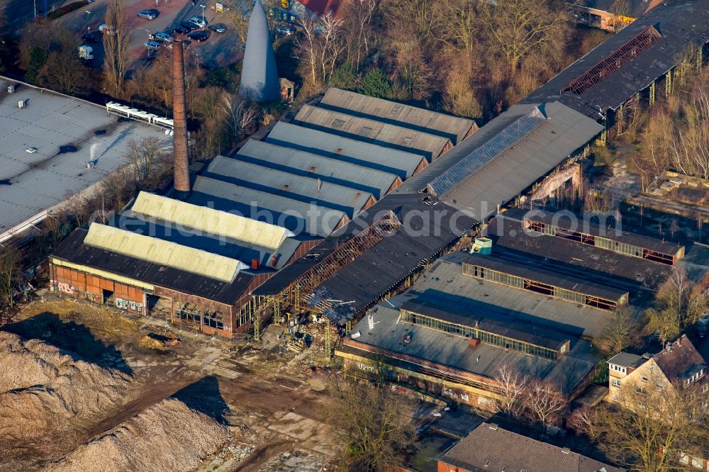 Herne from the bird's eye view: Plant site of the old factory of the screw manufacturer Dorn in the industrial area on Roonstrasse in Herne in the state of North Rhine-Westphalia