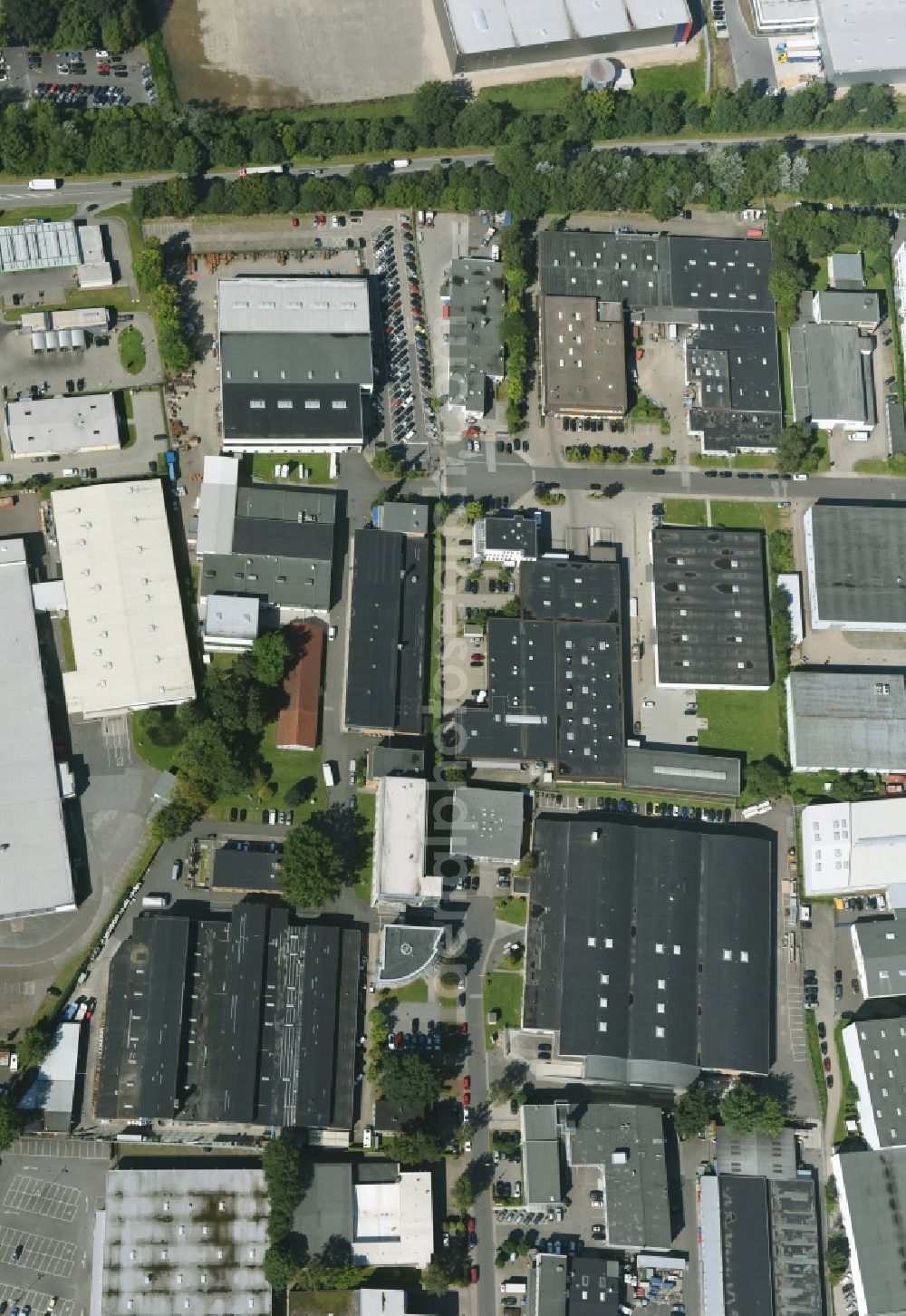 Aerial photograph Reinbek - Building and production halls on the premises of Amandus Kahl GmbH & Co. KG an der Dieselstrasse in Reinbek in the state Schleswig-Holstein