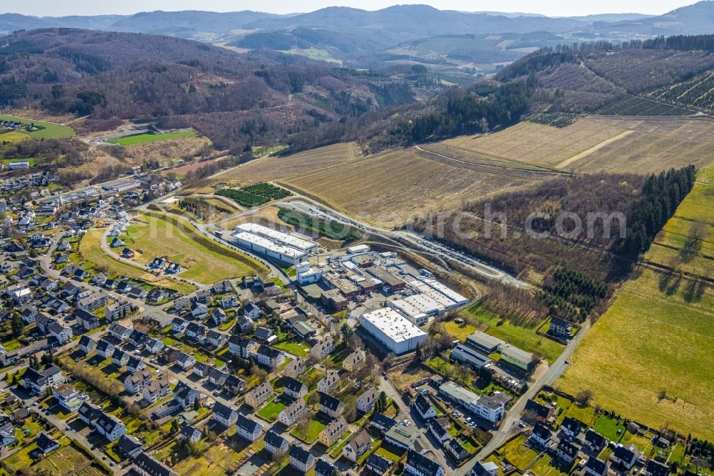 Aerial photograph Bestwig - Building and production halls on the premises of Arconic in Bestwig at Sauerland in the state North Rhine-Westphalia, Germany