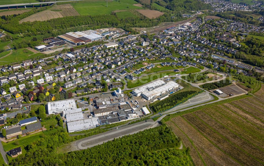 Bestwig from the bird's eye view: Building and production halls on the premises of Arconic in Bestwig in the state North Rhine-Westphalia, Germany