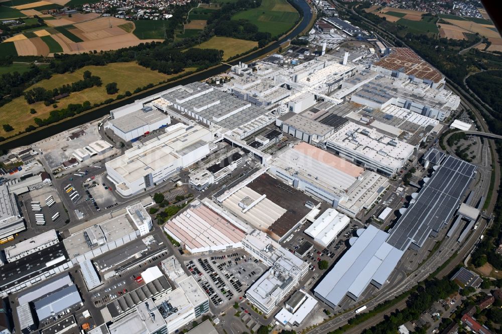 Aerial photograph Heilbronn - Buildings and production halls on the vehicle construction site of Audi AG on river Neckar in Heilbronn in the state Baden-Wurttemberg, Germany