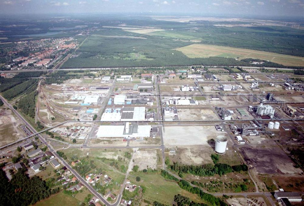 Schwarzheide / BRB from the bird's eye view: Werksgelände der BASF - Schwarzheide mit Erweiterungsbaustelle.