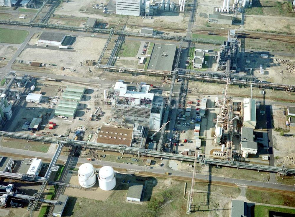 Schwarzheide from above - Werksgelände der BASF - Schwarzheide mit der Erweiterungsbaustelle für die neue Pflanzenschutzmittelanlage .