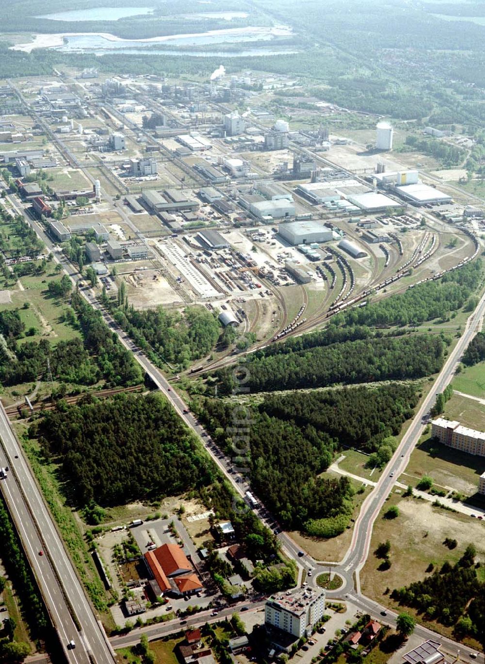 Schwarzheide / BRB from the bird's eye view: Werksgelände der BASF Schwarzheide GmbH.