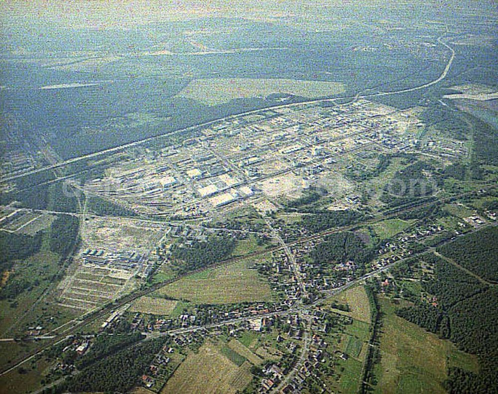 Schwarzheide / Brandenburg from the bird's eye view: Werksgelände der BASF AG in Schwarzheide mit Ortsteil Schwarzheide - Ost