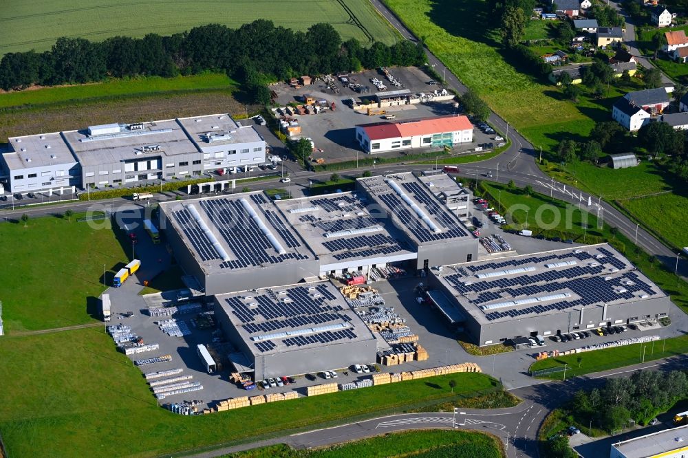 Glauchau from the bird's eye view: Building and production halls on the premises Batterien GmbH on Siemensstrasse in the district Lipprandis in Glauchau in the state Saxony, Germany