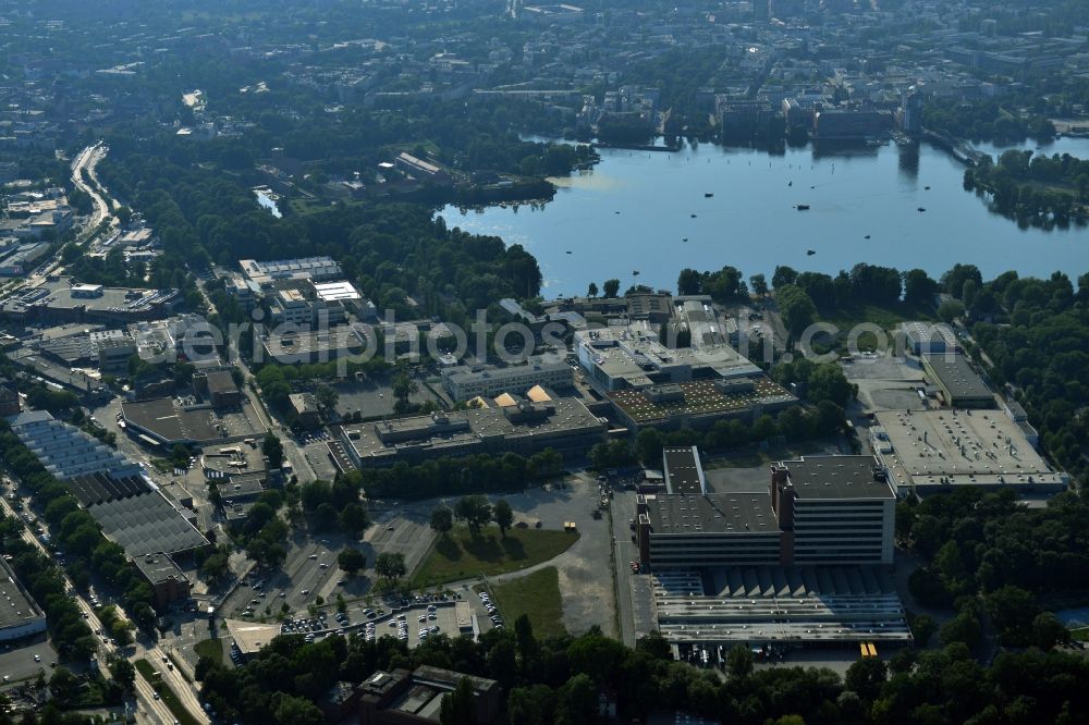 Aerial photograph Berlin Spandau - View of the BMW factory in the district of Spandau in Berlin