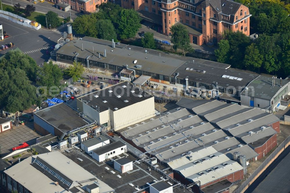 Berlin Spandau from the bird's eye view: View of the BMW factory in the district of Spandau in Berlin