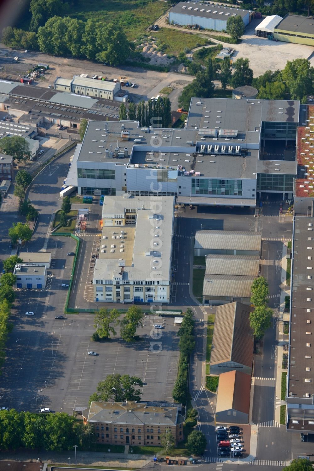 Aerial photograph Berlin Spandau - View of the BMW factory in the district of Spandau in Berlin