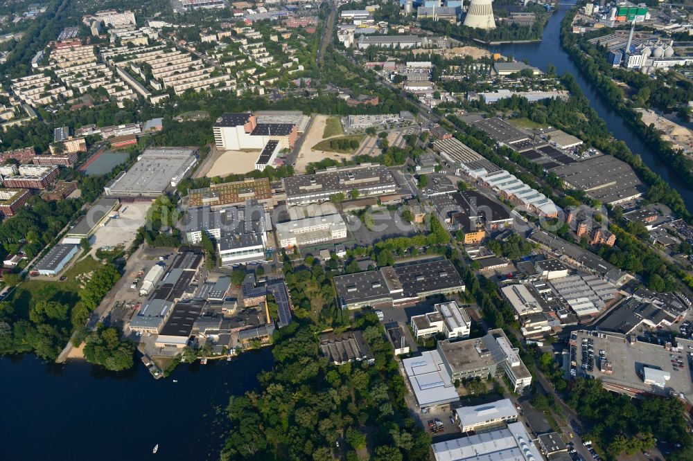 Aerial photograph Berlin Spandau - View of the BMW factory in the district of Spandau in Berlin