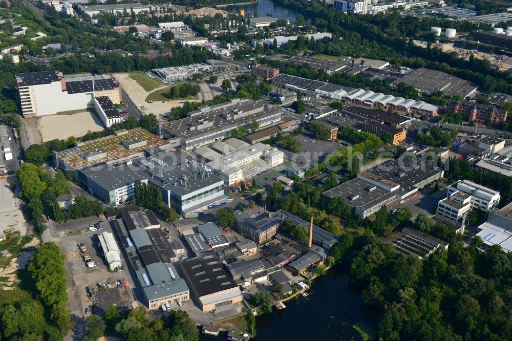 Berlin Spandau from the bird's eye view: View of the BMW factory in the district of Spandau in Berlin