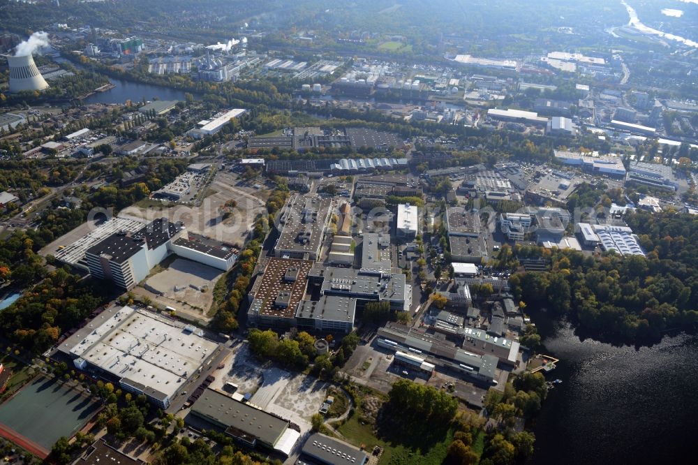 Berlin from the bird's eye view: View of the BMW factory in the district of Spandau in Berlin