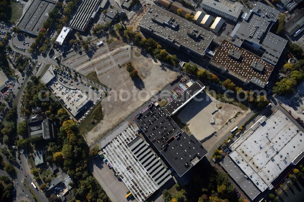 Berlin from the bird's eye view: View of the BMW factory in the district of Spandau in Berlin