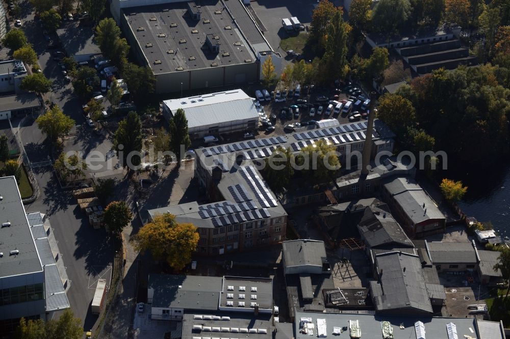 Aerial photograph Berlin - View of the BMW factory in the district of Spandau in Berlin