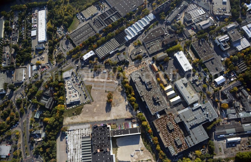 Berlin from the bird's eye view: View of the BMW factory in the district of Spandau in Berlin