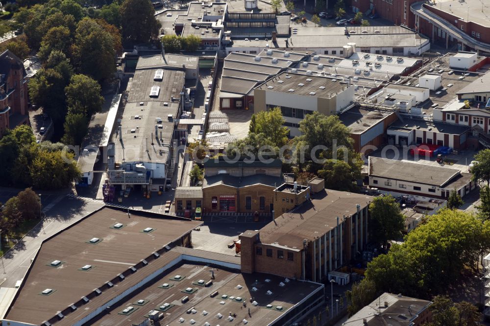 Aerial image Berlin - Factory area of the Bayerische Motoren Werke of BMW AG motorcycle plant at the Juliusturm in the district of Spandau in Berlin, Germany