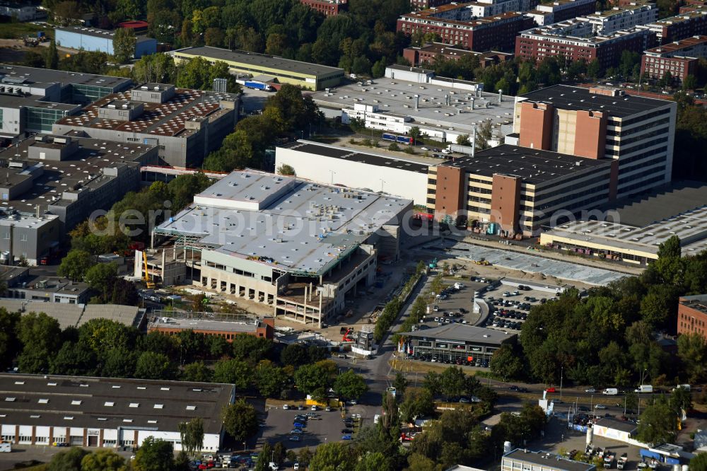 Berlin from above - Factory area of the Bayerische Motoren Werke of BMW AG motorcycle plant at the Juliusturm in the district of Spandau in Berlin, Germany