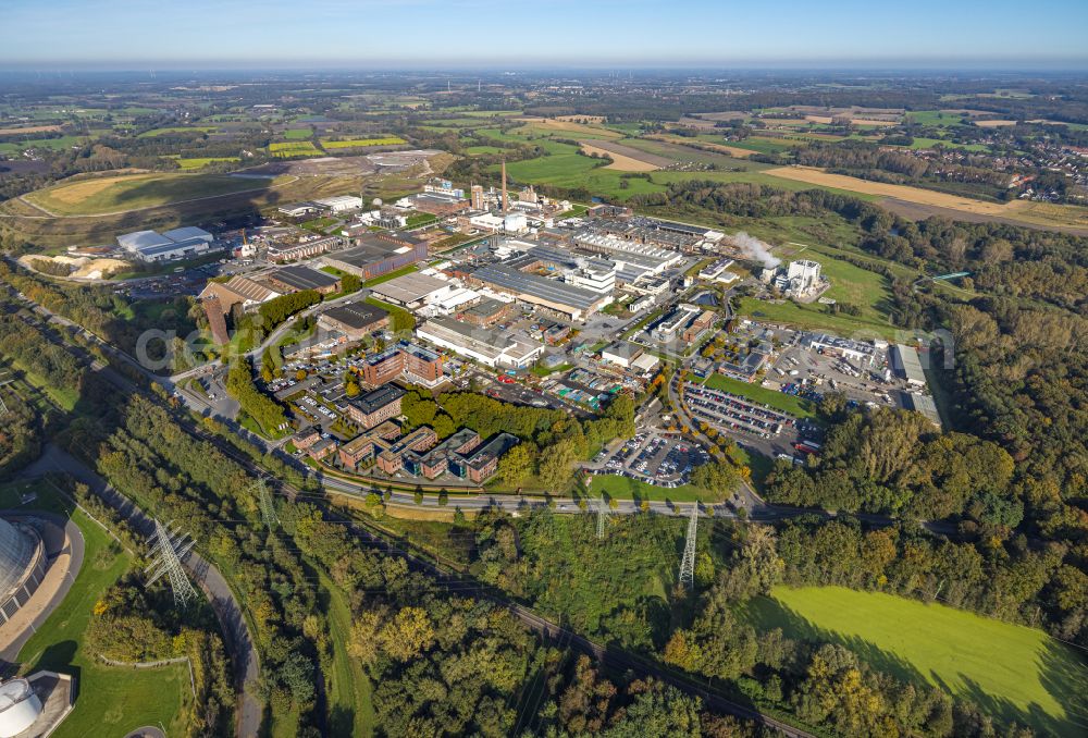 Lünen from above - Building and production halls on the premises of Befesa Salzschlacke GmbH in the district Alstedde in Luenen in the state North Rhine-Westphalia, Germany