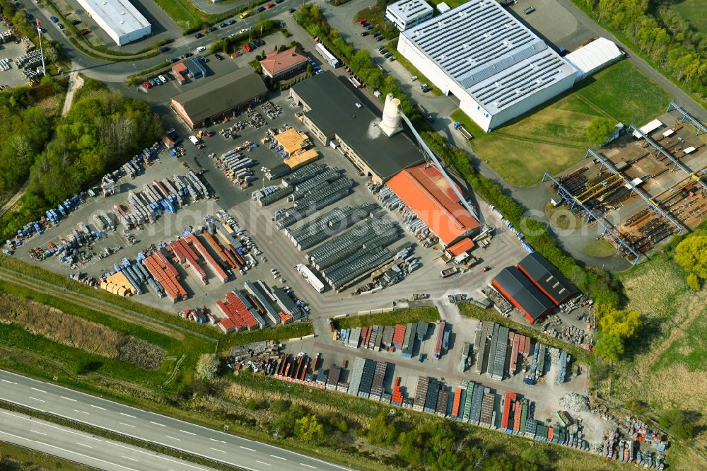 Kritzkow from the bird's eye view: Buildings and production halls on the Benders Deutschland GmbH factory premises for roof stone and accessories in Kritzkow in the state of Mecklenburg-West Pomerania, Germany