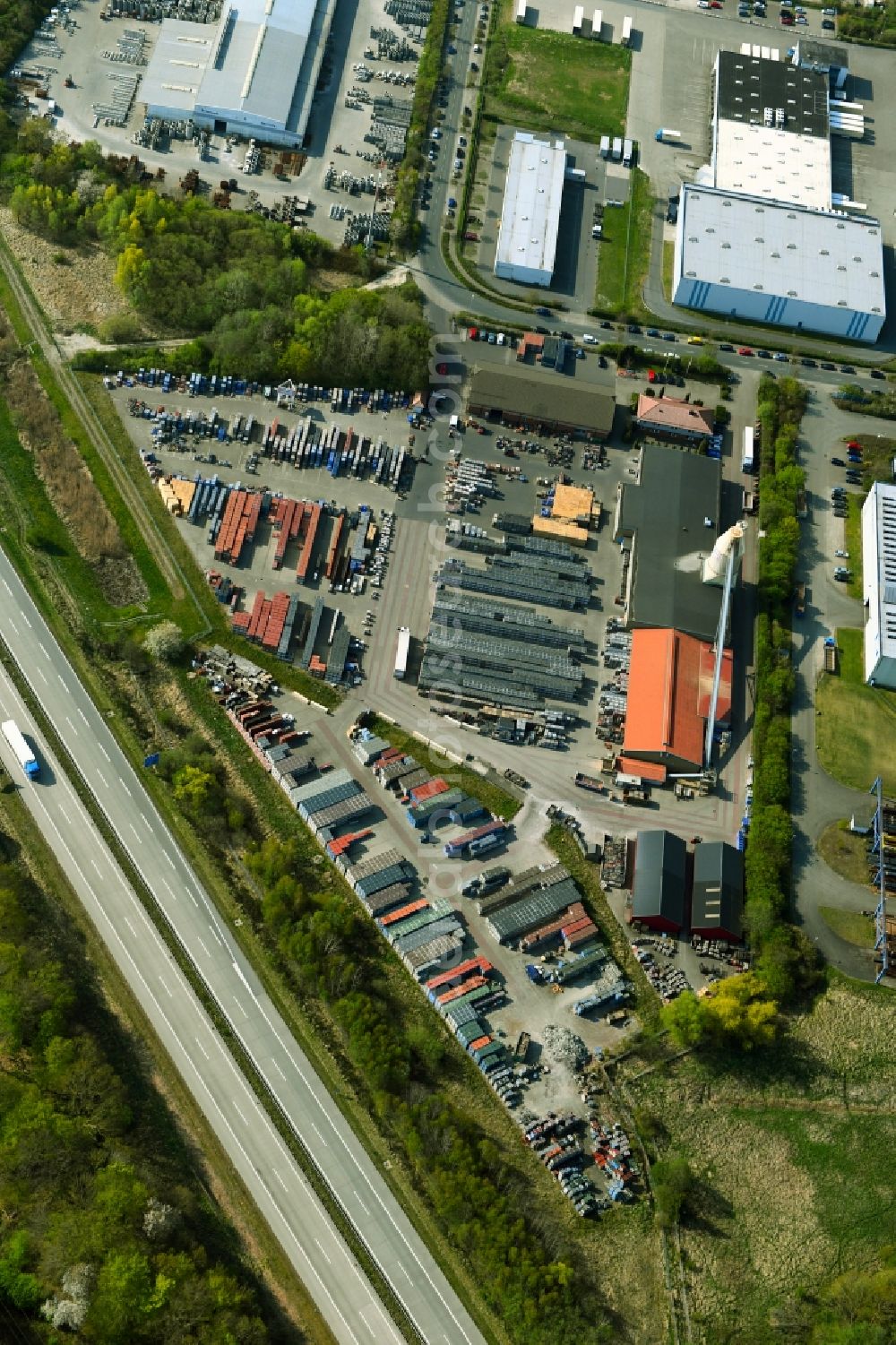 Aerial photograph Kritzkow - Buildings and production halls on the Benders Deutschland GmbH factory premises for roof stone and accessories in Kritzkow in the state of Mecklenburg-West Pomerania, Germany