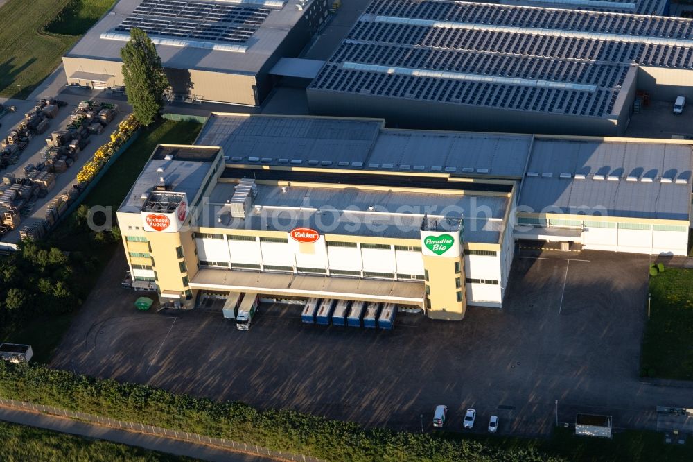 Bruchsal from the bird's eye view: Building and production halls on the premises of Bernhard Zabler GmbH & Co. KG in Bruchsal in the state Baden-Wurttemberg, Germany