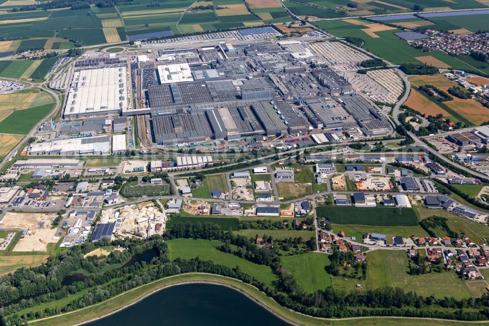 Aerial image Dingolfing - Building and production halls on the premises of BMW facility 2.4 in Dingolfing in the state Bavaria