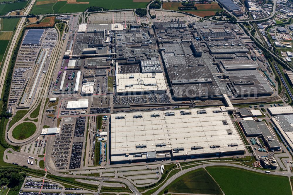 Aerial image Dingolfing - Building and production halls on the premises of BMW facility 2.4 in Dingolfing in the state Bavaria