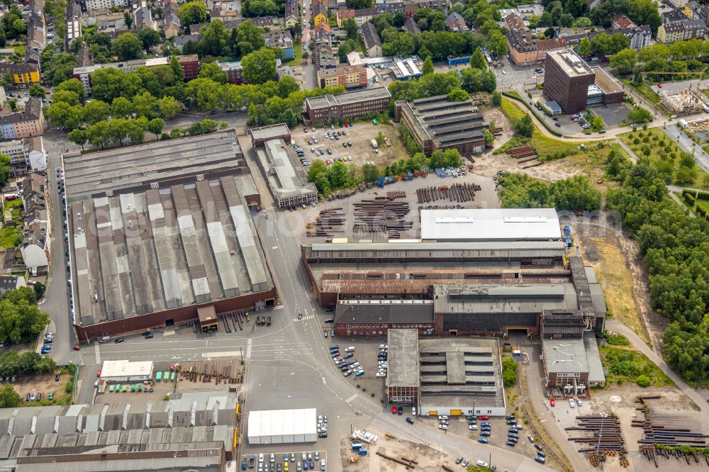 Bochum from the bird's eye view: Building and production halls on the premises of Bochumer Verein Verkehrstechnik GmbH on Alleestrasse in Bochum at Ruhrgebiet in the state North Rhine-Westphalia, Germany