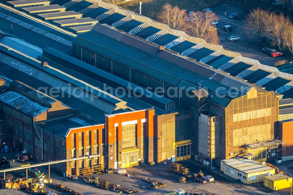 Aerial photograph Bochum - Building and production halls on the premises of Bochumer Verein Verkehrstechnik GmbH on Alleestrasse in Bochum at Ruhrgebiet in the state North Rhine-Westphalia, Germany