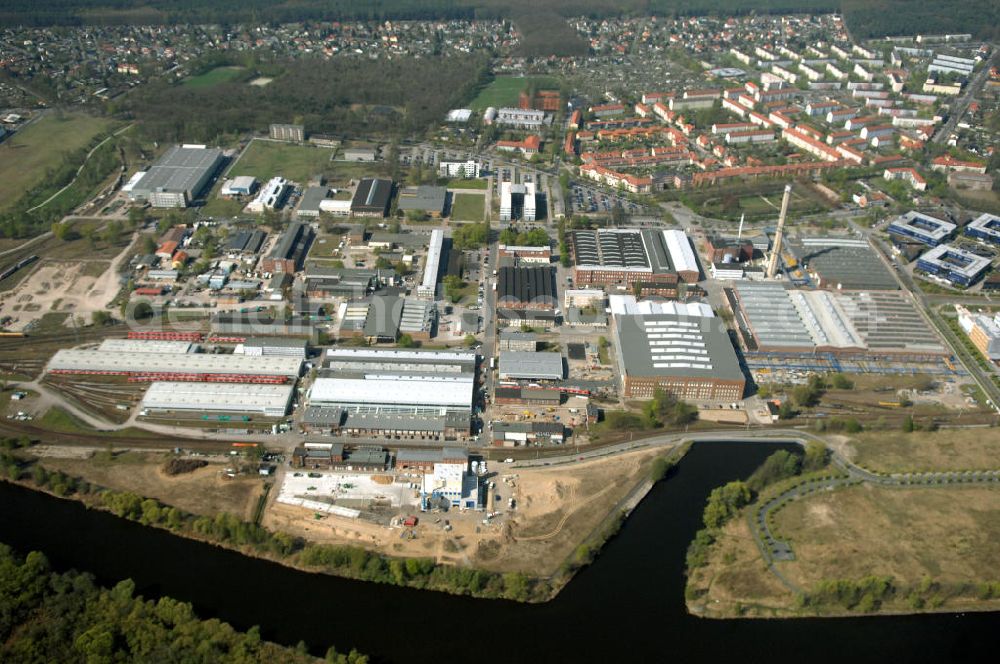 Aerial photograph HENNIGSDORF - Blick auf das Werksgelände der Bombardier Transportation. Im Jahr 2001 erfolgte die Übernahme von ABB Daimler Benz Transportation (Adtranz).