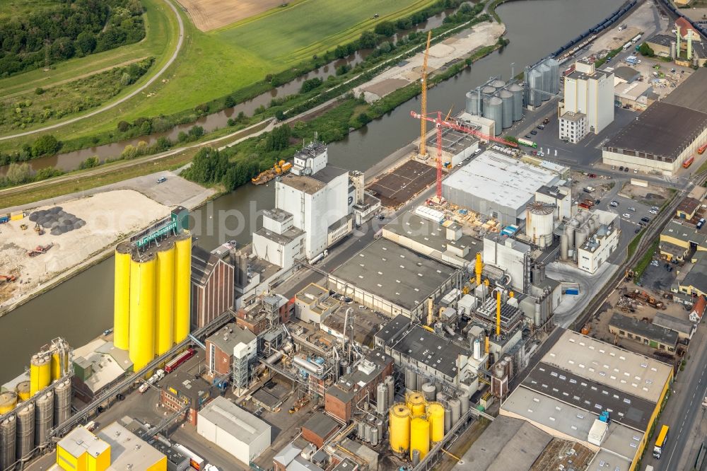 Aerial image Hamm - Building and production halls on the premises of of Broekelmann + Co Oelmuehle GmbH + Co on Hafenstrasse in Hamm in the state North Rhine-Westphalia, Germany