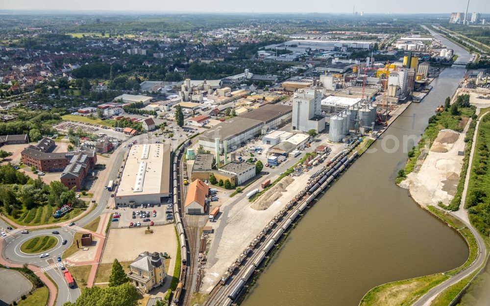 Aerial image Hamm - Building and production halls on the premises of of Broekelmann + Co Oelmuehle GmbH + Co on Hafenstrasse in Hamm in the state North Rhine-Westphalia, Germany