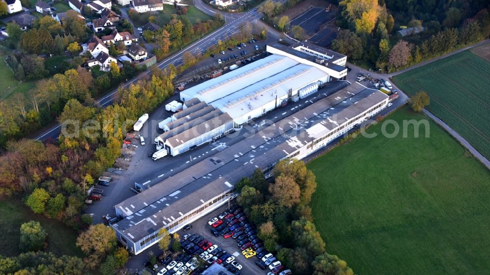 Aerial image Königswinter - Building and production halls on the premises of BRUNE Sitzmoebel GmbH on Flurweg in the district Oberpleis in Koenigswinter in the state North Rhine-Westphalia, Germany