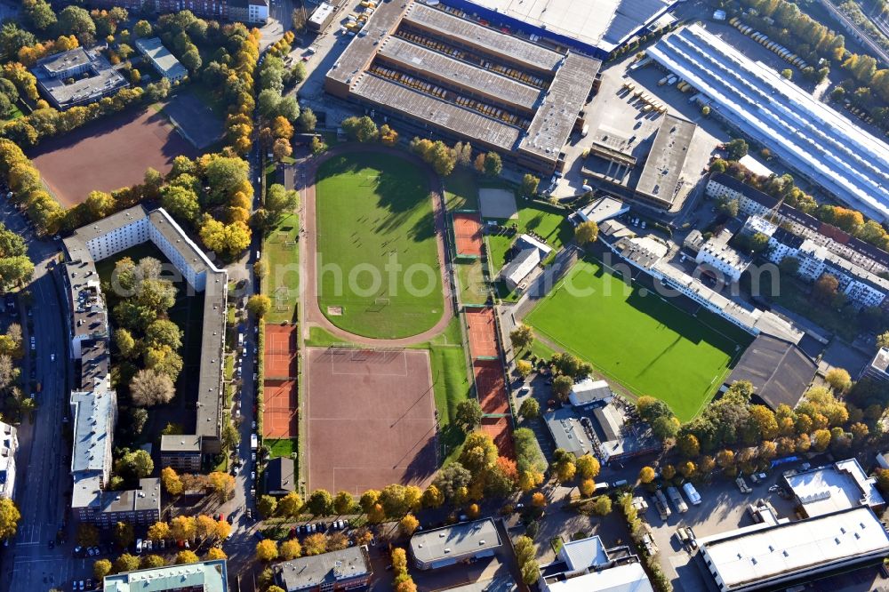 Aerial image Hamburg - Building and production halls on the premises of BRUNS & MOeLLENDORFF GMBH & CO. KG on Waidmannstrasse in the district Altona in Hamburg, Germany