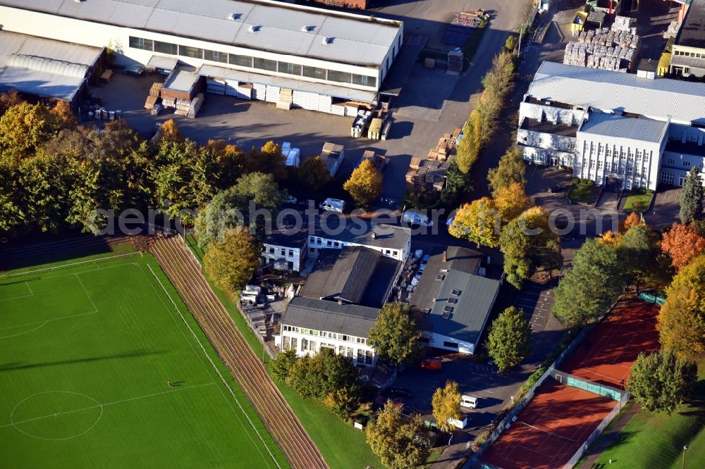 Aerial photograph Hamburg - Building and production halls on the premises of BRUNS & MOeLLENDORFF GMBH & CO. KG on Waidmannstrasse in the district Altona in Hamburg, Germany