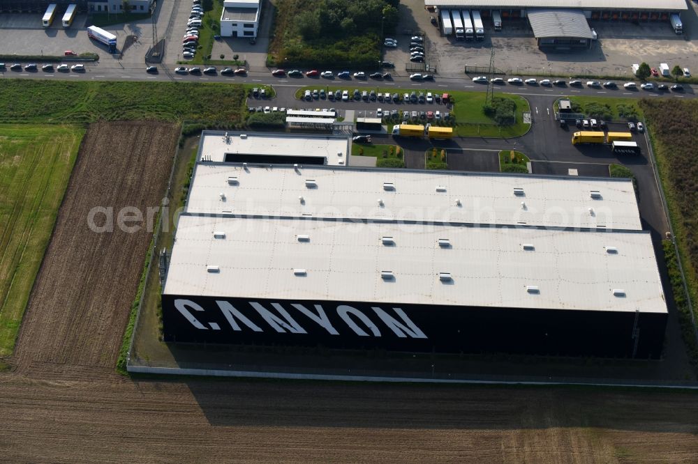 Koblenz from the bird's eye view: Building and production hall on the premises of Canyon Bicycles GmbH on Zaunheimer Strasse in Koblenz in the state Rhineland-Palatinate, Germany