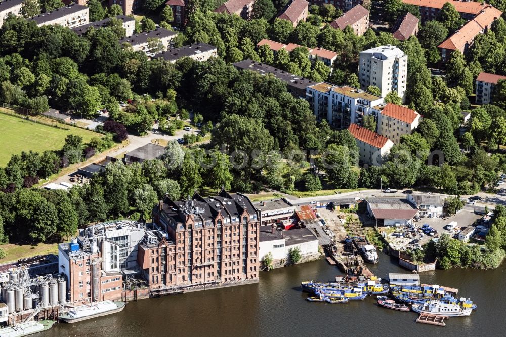 Aerial photograph Hamburg - Building and production halls on the premises Cargill Texturizing Solutions Deutschland GmbH & Co. KG in Hamburg, Germany