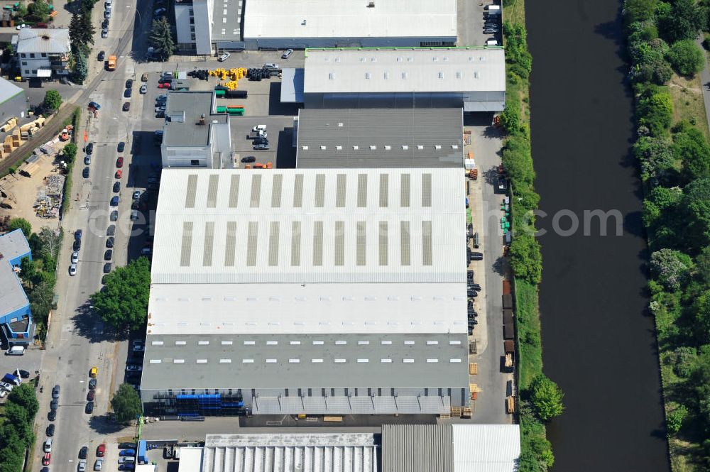 Aerial image Berlin - Werksgelände der Carl Spaeter GmbH Stahlgroßhandel an der Nobelstraße 33 in Berlin. Work area Carl Später GmbH steel wholesale at the Nobelstraße in Berlin.