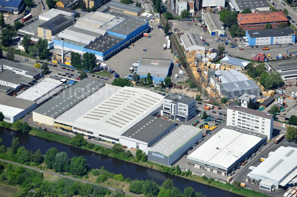 Aerial image Berlin - Werksgelände der Carl Spaeter GmbH Stahlgroßhandel an der Nobelstraße 33 in Berlin. Work area Carl Später GmbH steel wholesale at the Nobelstraße in Berlin.