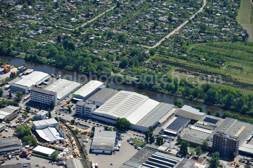 Aerial image Berlin - Werksgelände der Carl Spaeter GmbH Stahlgroßhandel an der Nobelstraße 33 in Berlin. Work area Carl Später GmbH steel wholesale at the Nobelstraße in Berlin.