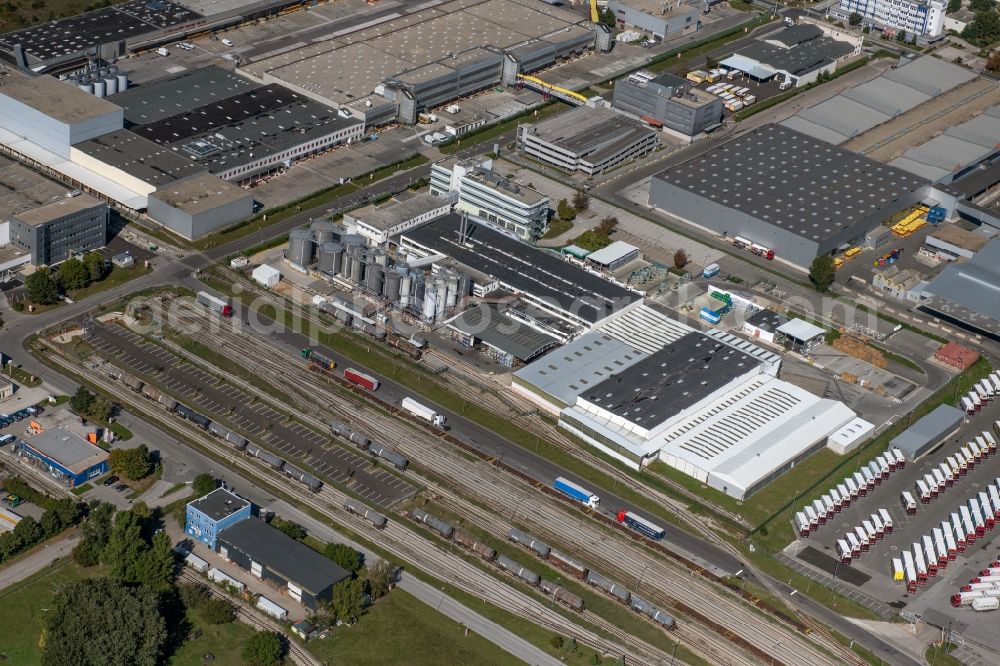 Wiener Neudorf from above - Building and production halls on the premises Castrol Austria GmbH IZ on NOe-Sued Strasse in Wiener Neudorf in Lower Austria, Austria