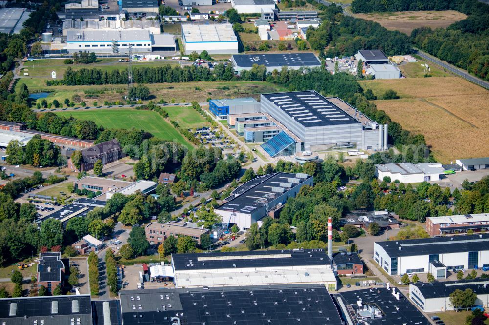 Stade from the bird's eye view: Building and production halls on the premises of CFK NORD Betriebsgesellschaft mbH & Co. KG on street Sophie-Scholl-Weg in Stade in the state Lower Saxony, Germany