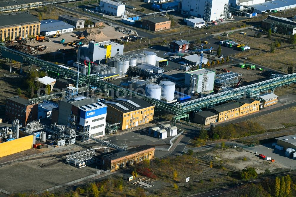 Aerial image Bitterfeld-Wolfen - Building and production halls on the premises of the chemical manufacturers in the district Greppin in Bitterfeld-Wolfen in the state Saxony-Anhalt, Germany