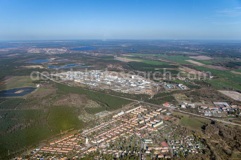 Schwarzheide from above - Building and production halls on the premises of the chemical manufacturers BASF Schwarzheide GmbH on street Schipkauer Strasse in Schwarzheide in the state Brandenburg, Germany