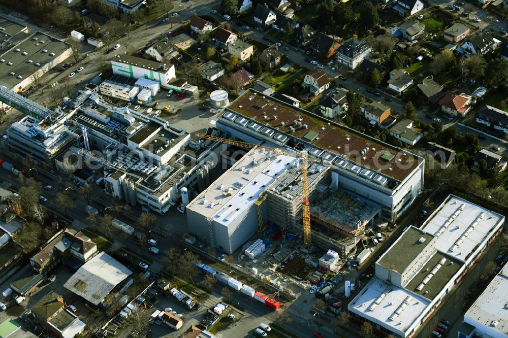 Berlin from above - Building and production halls on the premises of the chemical manufacturers B. Braun Melsung AG on street Kanalstrasse - Mistelweg in the district Rudow in Berlin, Germany