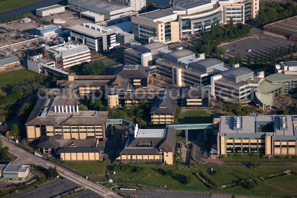 Sandwich from the bird's eye view: Building and production halls on the premises of the chemical manufacturers Pfizer Ltd and Discovery Park in Sandwich in England, United Kingdom