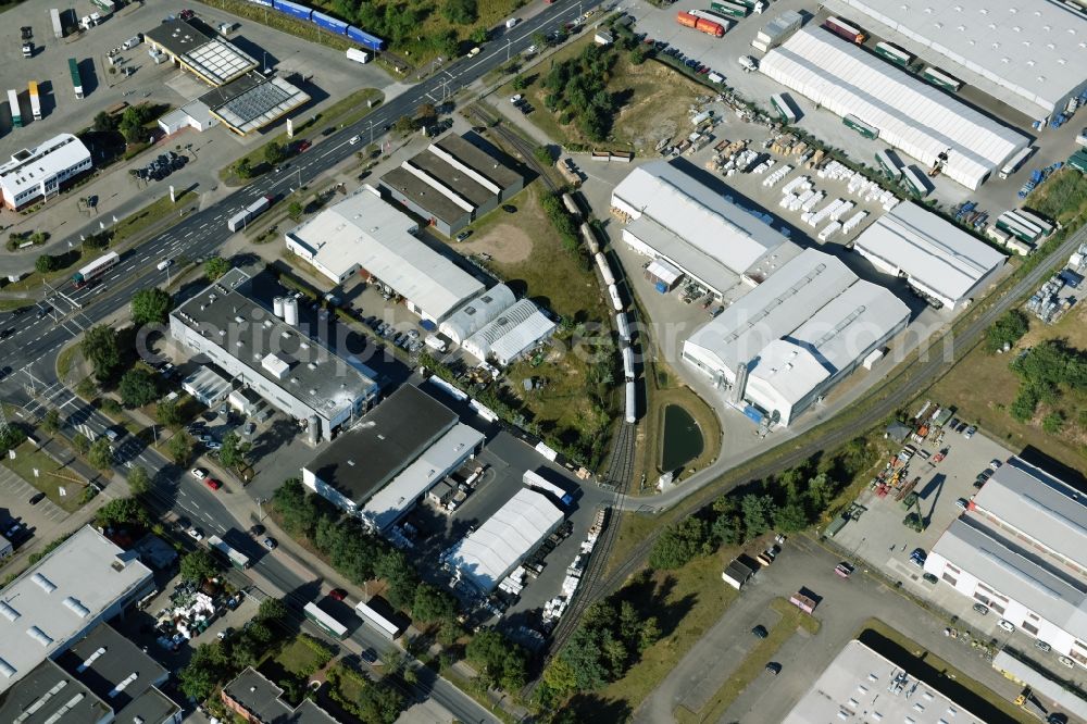 Aerial photograph Braunschweig - Building and production halls on the premises of Condor Compounds GmbH on Hansestrasse in Braunschweig in the state Lower Saxony